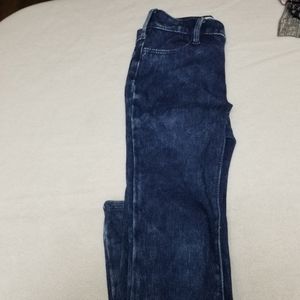 Jean's